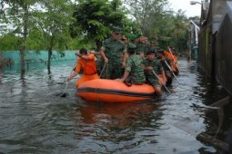 Tangerang Sediakan Terus Bantuan bagi Korban Banjir