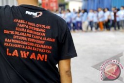 Buruh Tuntut Uang Makan
