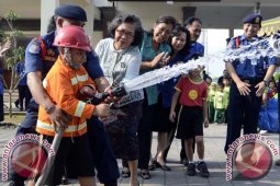 Ratusan anak PAUD di Badung diajari "damkar"
