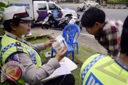 Polda Bali Gelar Razia Pajak Kendaraan