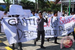 Usut Korupsi Walikota