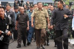 Presiden Pimpin Apel Satgas Terpadu Pengangan Asap Riau