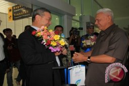 Awang: Pelayanan Harus Setara Kelas Dunia