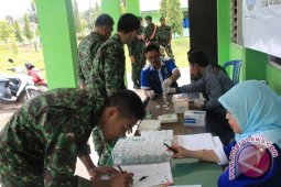Prajurit Yonif/612 Dites Urine