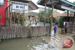 Banjir Juga Tanggung Jawab Warga