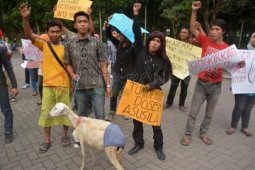 Demo Dosen Cabul