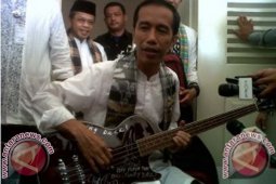 Pengamat Nilai Jokowi Diuntungkan Waktu