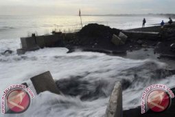 187 Km Garis Pantai Bali Terindikasi Abrasi