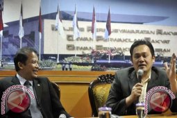 Farhat Abbas Capres Terpopuler di Twitter