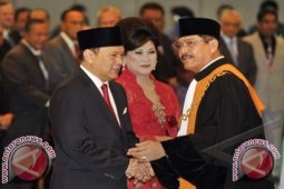 Ekonomi 2014 Lebih Stabil dan Seimbang