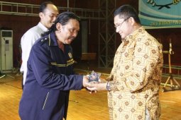 Walikota Bogor dapat PWI Award
