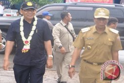 Wamen ESDM Tinjau Pengolahan Mineral Di Kotabaru