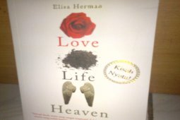 Resensi Buku - "Love, Live, Heaven" Memaknai Hidup Melalui Kematian
