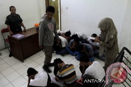 PNS dan Pelajar Ditangkap satpol PP
