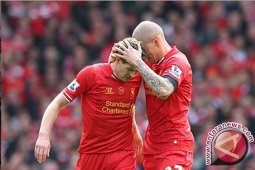 Klasemen Liga Inggris, Liverpool jauhi City