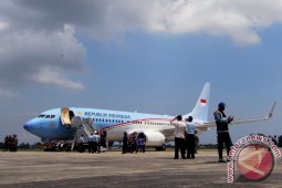 Pesawat Presiden Mendarat Mulus di Bandara SIM