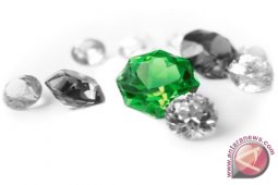 A diamond miner buried dead