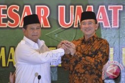 Fadly Nurzal Kasihan Pada Prabowo Subianto