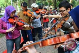 Pendidikan Biola Gratis