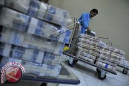 Rupiah Kamis Pagi Bergerak Melemah