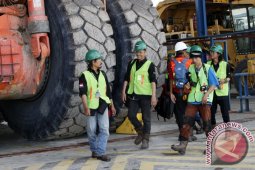 PRESS TOUR PHOTO CONTEST ADARO