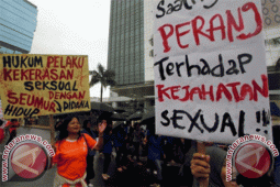 Kiat Melindungi Anak dari Kejahatan Seksual
