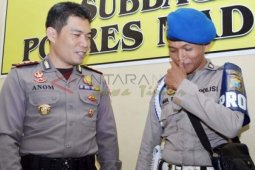 Polisi Gadungan