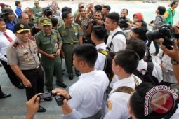 DIALOG DENGAN PESERTA UN