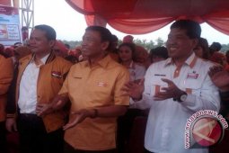 Kampanye Hanura di klapanunggal dihadiri Wiranto