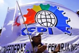 KSPI Desak Menaker Tegasi Pengusaha Terkait THR