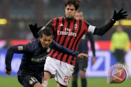 De Jong Bawa Milan Kalahkan Inter
