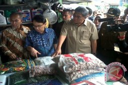 Wamendag tinjau sejumlah pasar tradisional di Tanjabar