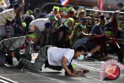 Pemrotes Thailand Memulai Untuk Tumbangkan Pemerintah