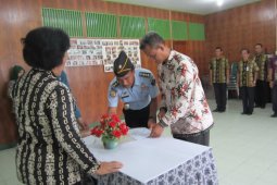 LP Pontianak-Ombudsman Kalbar MoU Pakta Integritas