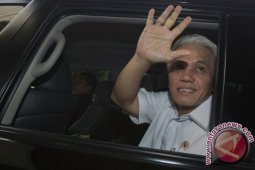 Mundur Sebagai Menteri, Hatta cawapres Prabowo