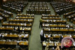 12 Legislator Mangkir Sidang Paripurna