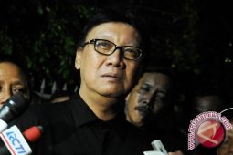 PDIP Bantah Hari ini Umumkan Cawapres Jokowi