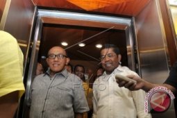Aburizal: Kalau Jokowi-JK Mau Gabung Kita Terima