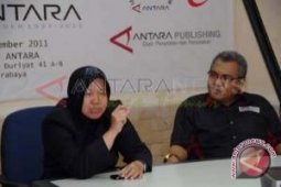Risma antara Bungkul dan Dolly