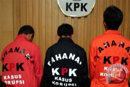 KPK Tetapkan Lima Tersangka Baru Korupsi Pupuk