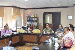 Hearing Komisi II dengan Perusda MBS