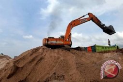 Walhi Babel Soroti Amdal Penambangan Pasir Kuarsa