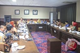 Kaji Ulang Beasiswa Kaltim Cemerlang
