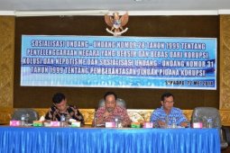 Sekda Sekadau Buka Sosialisasi UU Pemberantasan Korupsi