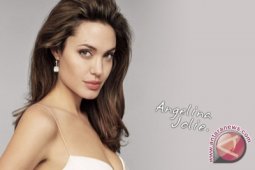 Angelina Jolie akan Jadi Politikus?