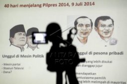 Artikel - Kenali Capres Melalui Visi-Misi, Bukan Kampanye Hitam