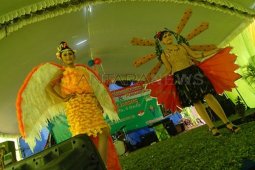 Peragaan Busana Daur Ulang