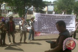 PRD desak anggota KPU Depok mundur