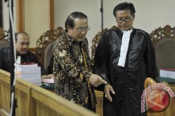 Sidang Korupsi IHDN