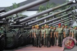 Penyerahan Meriam Howitzer
